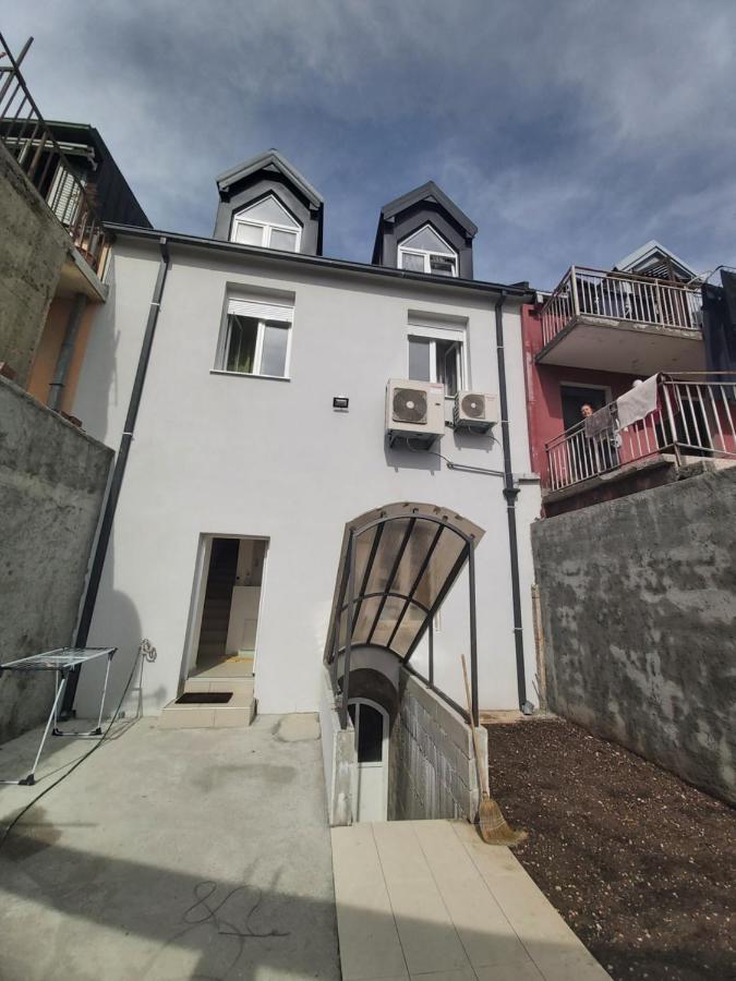 Downtown Apartment Cetinje Ngoại thất bức ảnh