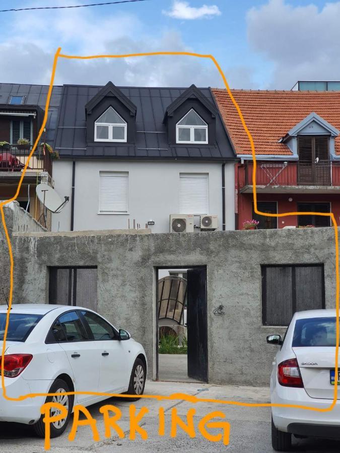 Downtown Apartment Cetinje Ngoại thất bức ảnh